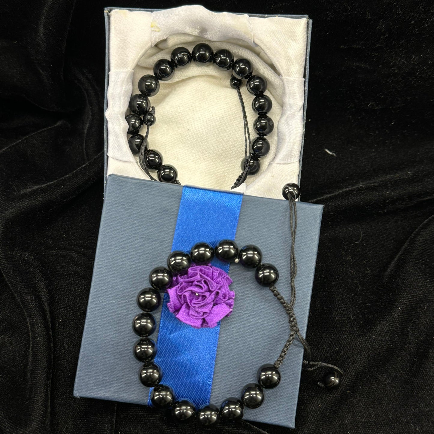 Azadi Sale - Aqeeq Stone Bracelet β Free Size Fit for All (16 beads 10mm Size ) Black Color, Natural Original Gem-stone