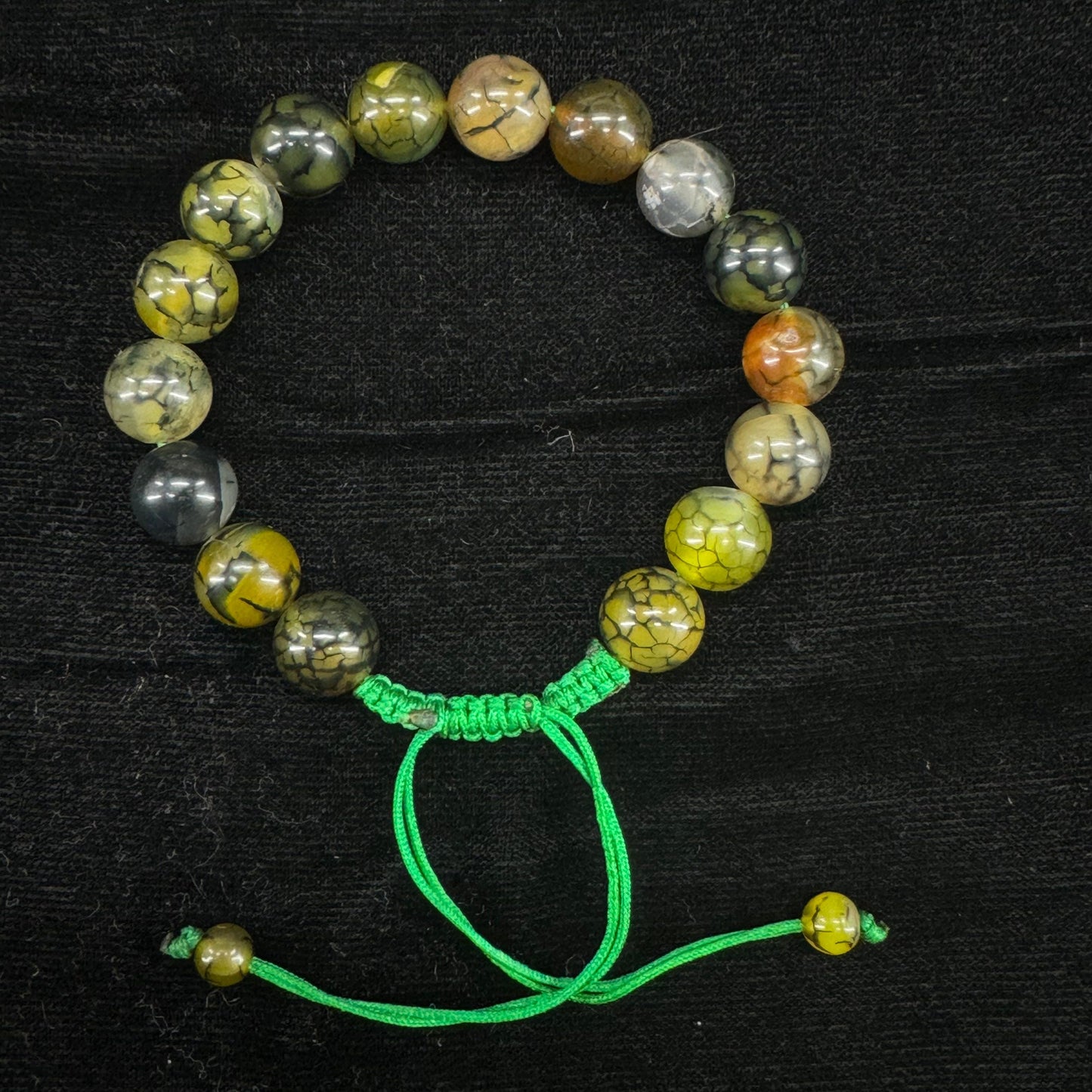 Azadi Sale - Shajri Aqeeq Stone Bracelet, Unisex – Free Size Fit for All( 16 Beads ,10mm Size), Natural Original Gem-stone