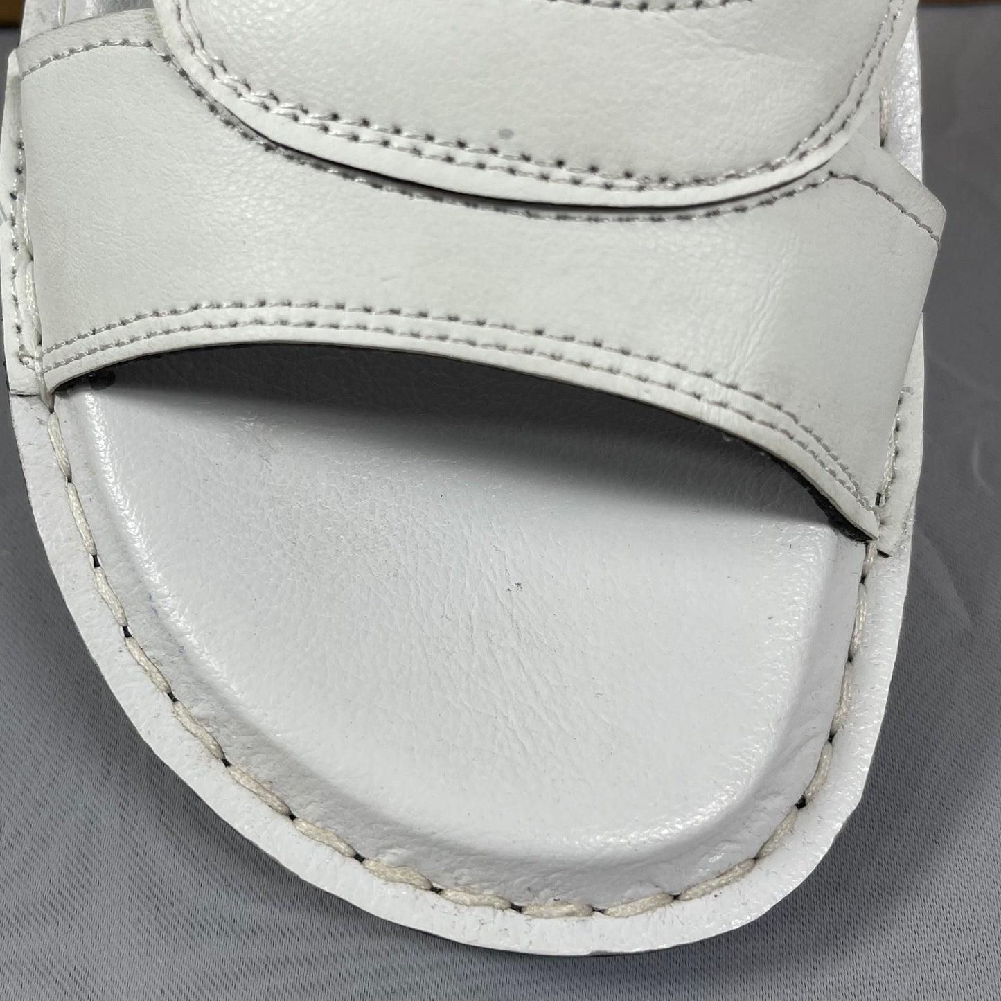 Hajj & Umrah Special Slippers, for Men  (Handmade, Anti slip, All Day Comfort) White Color