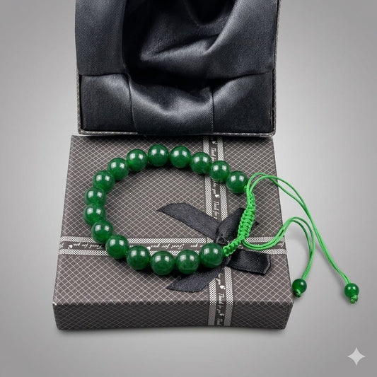 Green Aqeeq Stone   Bracelet  –- Free Size Fit for All( 16 Beads ,10mm size)